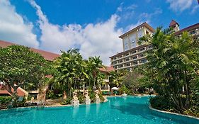 Bella Villa Cabana Pattaya 4*